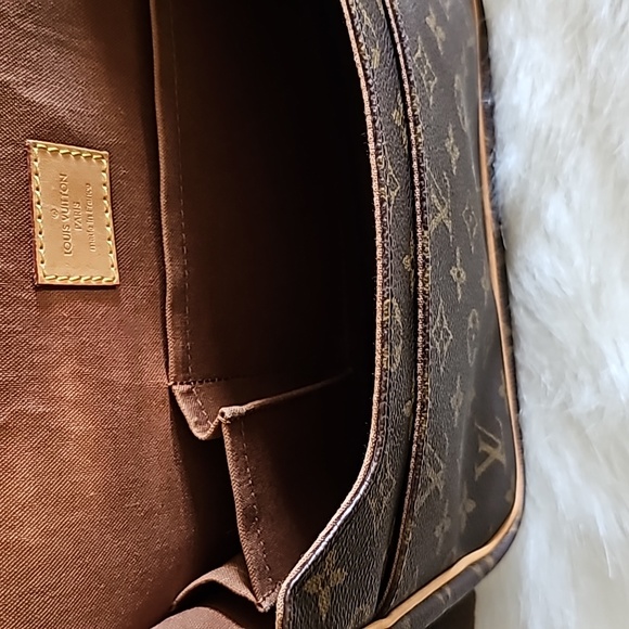 Louis Vuitton Bosphore Crossbody Messenger PM Brown Tan Monogram - Picture 16 of 16